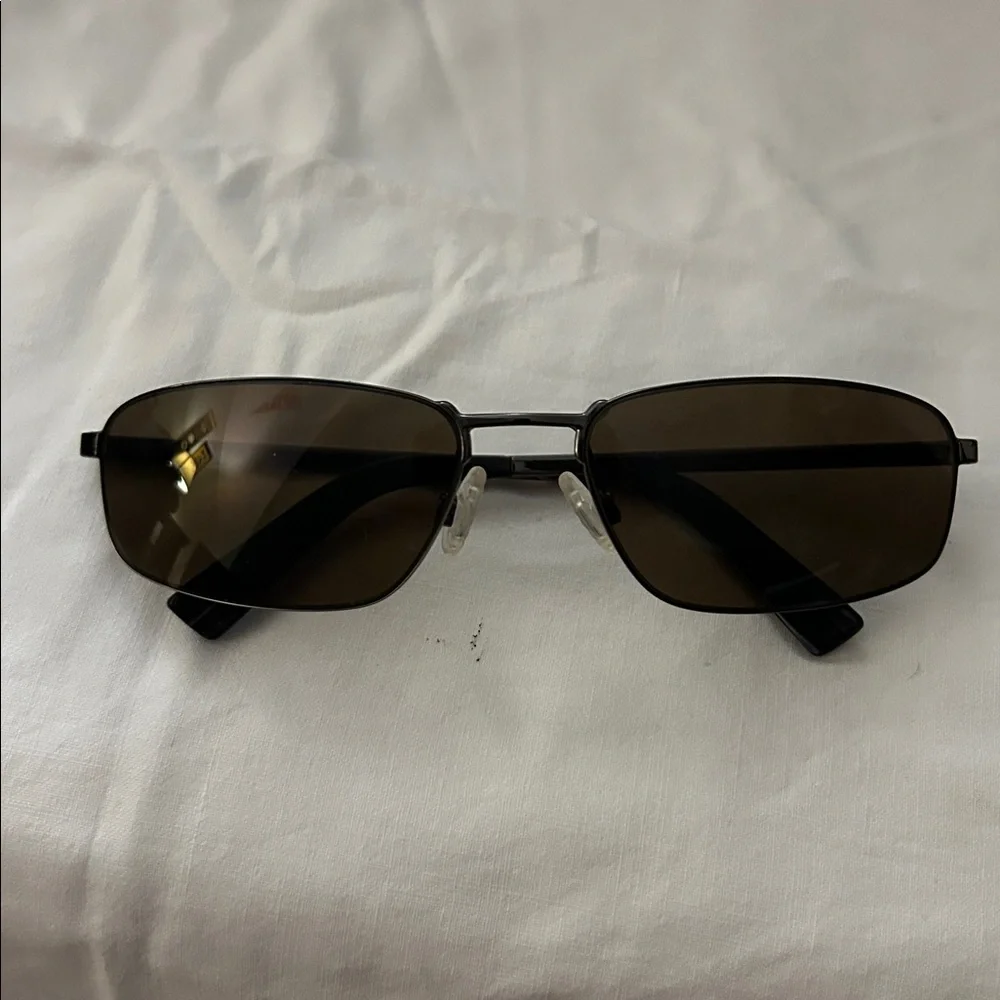 Joseph Abboud sleek black